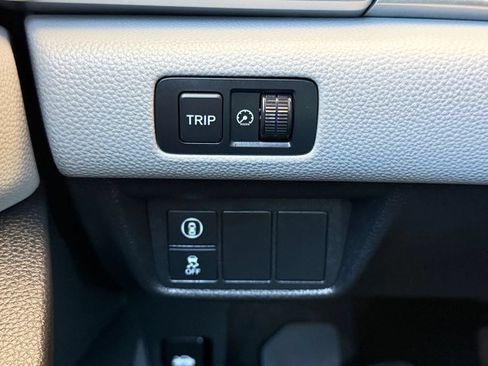 Used 2020 Honda Accord LX image 37