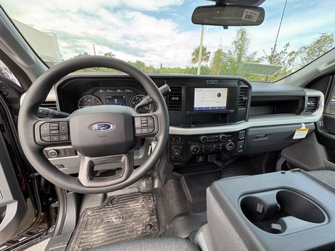 New 2026 Ford F350 XL w/ XL Chrome Package AWD/4WD image 7