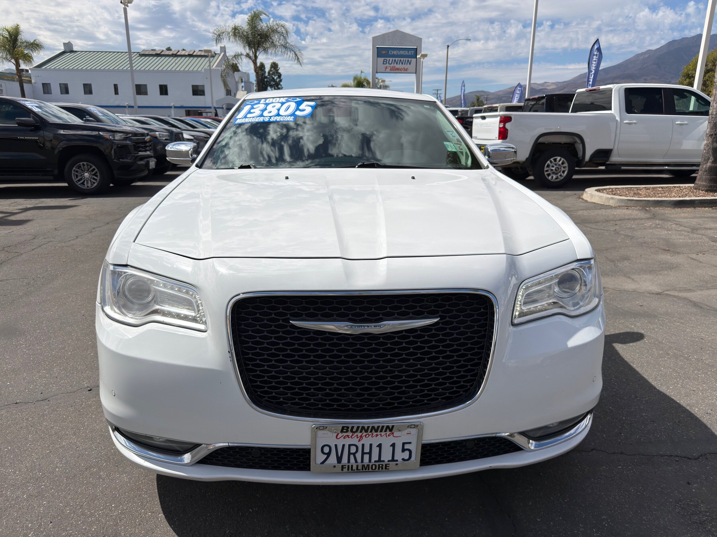 Used 2015 Chrysler 300 C w/ Harman/Kardon Audio Group RWD image 44