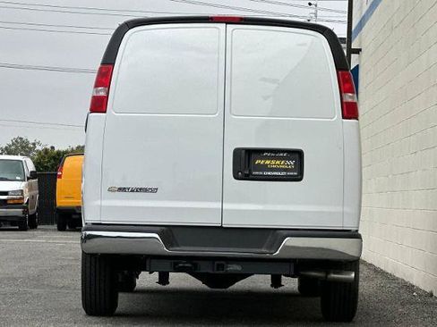 New 2026 Chevrolet Express 2500 w/ Driver Convenience Package RWD image 5