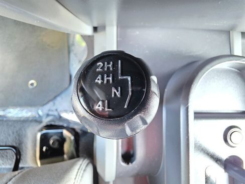 Used 2008 Jeep Wrangler Unlimited X AWD/4WD image 39