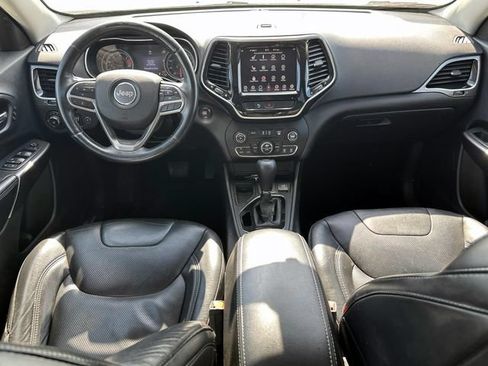 Used 2019 Jeep Cherokee Limited FWD image 13