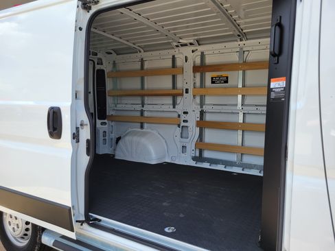 Used 2026 RAM ProMaster 3500 w/ Quick Order Package 22H SLT+ FWD image 16