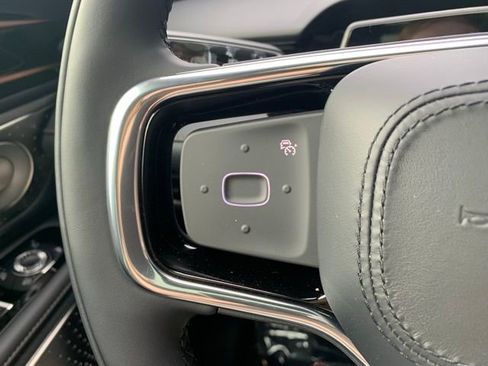 New 2025 Lincoln Nautilus Reserve image 27