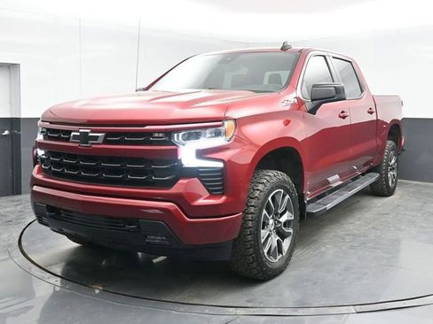 Used 2023 Chevrolet Silverado 1500 RST AWD/4WD image 10