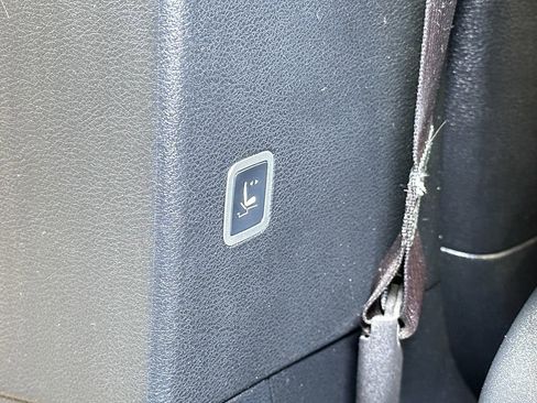 Certified 2022 Chrysler Pacifica Touring-L w/ S Appearance Package image 29