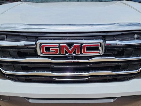 New 2026 GMC Terrain Elevation w/ Technology Package II image 10