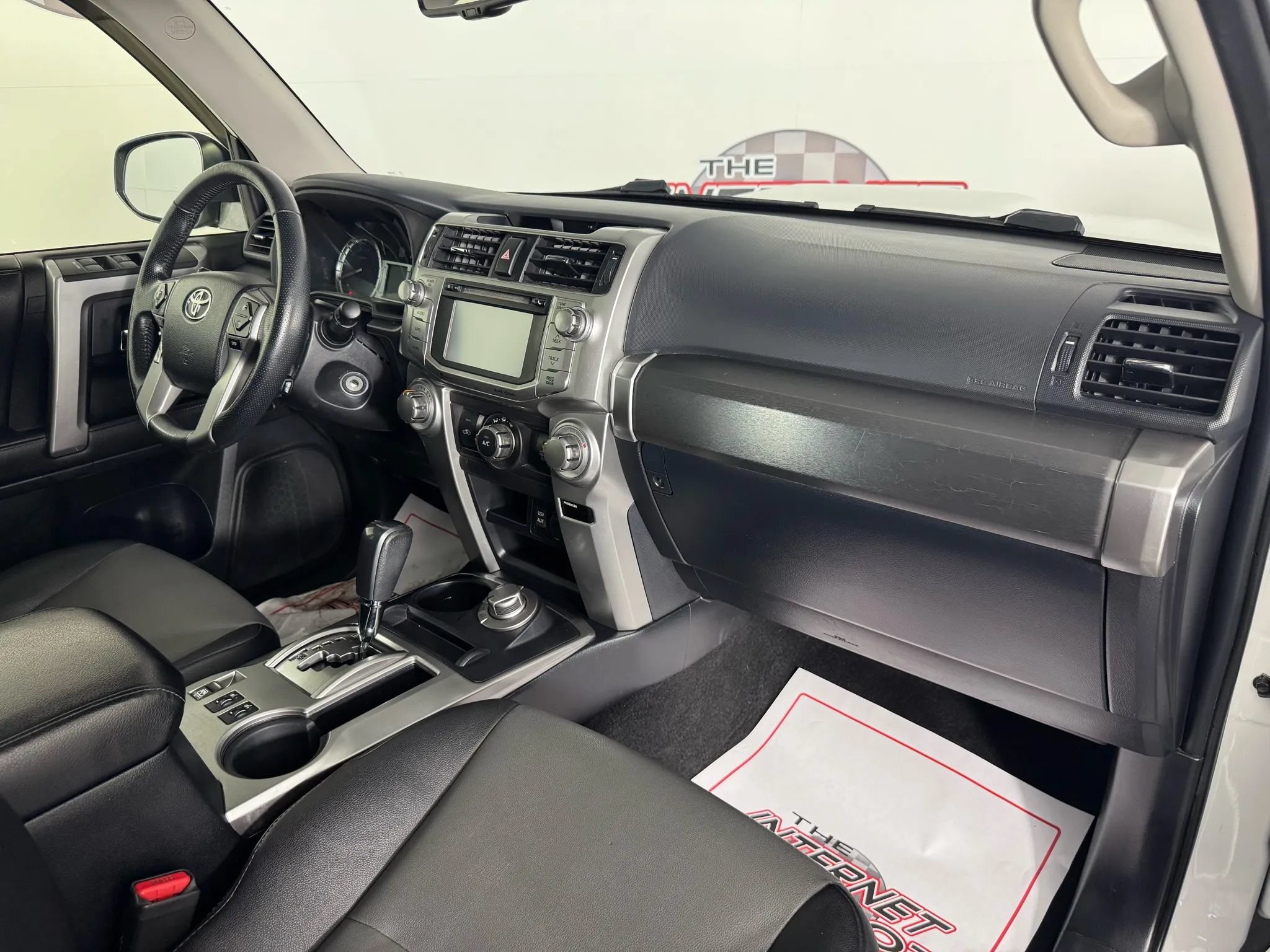 Used 2019 Toyota 4Runner SR5 Premium AWD/4WD image 12