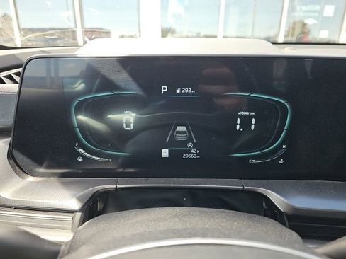 Used 2025 Kia Telluride S image 25