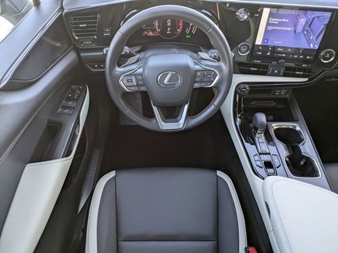 Used 2023 Lexus NX 350 AWD image 12