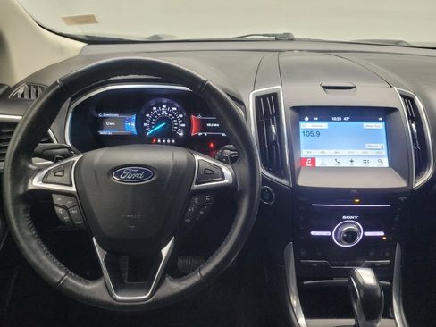 Used 2018 Ford Edge Titanium w/ Equipment Group 301A image 22