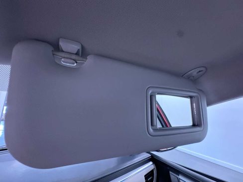 Used 2014 Toyota Corolla LE FWD image 24
