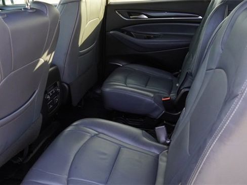 Used 2021 Buick Enclave Essence w/ Sport Touring Edition image 15