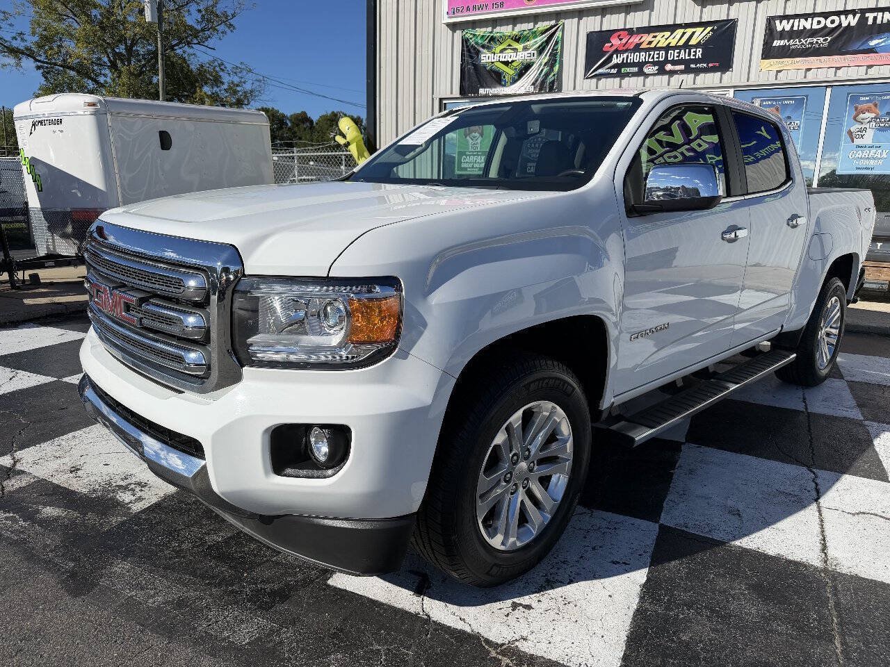 Used 2020 GMC Canyon SLT w/ Trailering Package AWD/4WD image 2