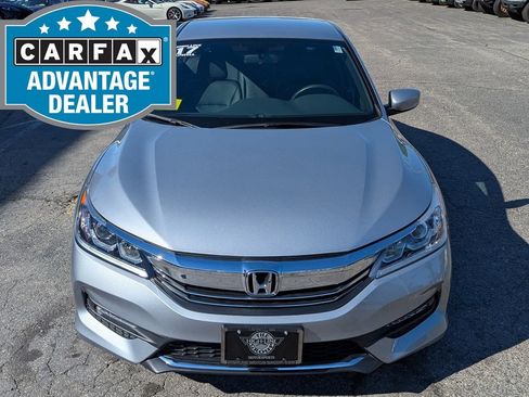 Used 2017 Honda Accord Sport Special Edition image 2