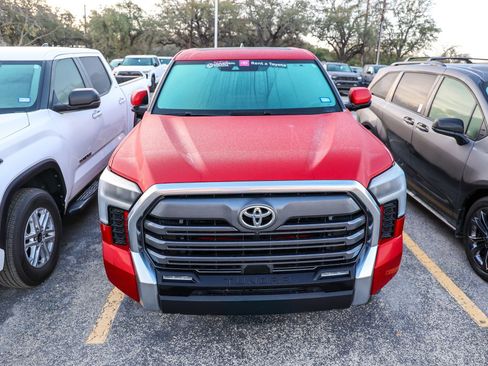 Used 2025 Toyota Tundra Limited image 5
