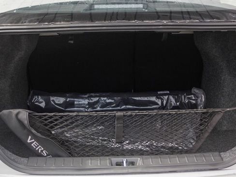 New 2025 Nissan Versa SR w/ Trunk Package image 13