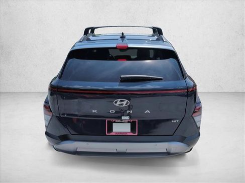 New 2026 Hyundai Kona Limited FWD image 8
