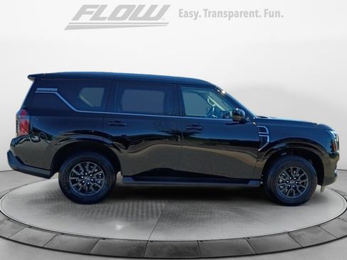 Used 2025 Nissan Armada SV RWD image 8