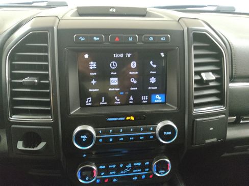 Used 2018 Ford Expedition Limited w/ Equipment Group 302A image 25