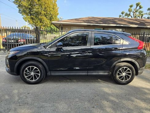 Used 2020 Mitsubishi Eclipse Cross ES image 3