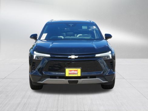 Used 2024 Chevrolet Blazer EV LT AWD/4WD image 2