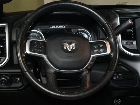 Used 2022 RAM 2500 Big Horn AWD/4WD image 23