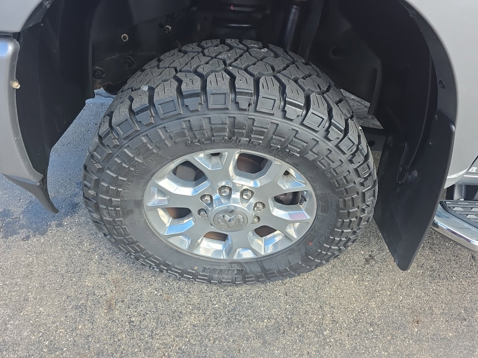 Used 2021 RAM 3500 Laramie AWD/4WD image 10