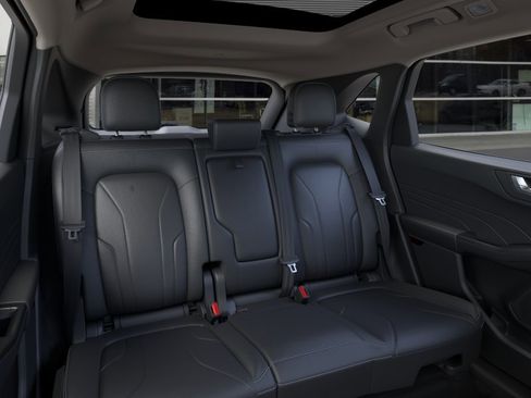 New 2025 Ford Escape SE w/ PHEV Premium Package FWD image 11