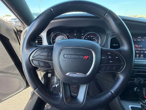 Used 2023 Dodge Charger SXT RWD image 19