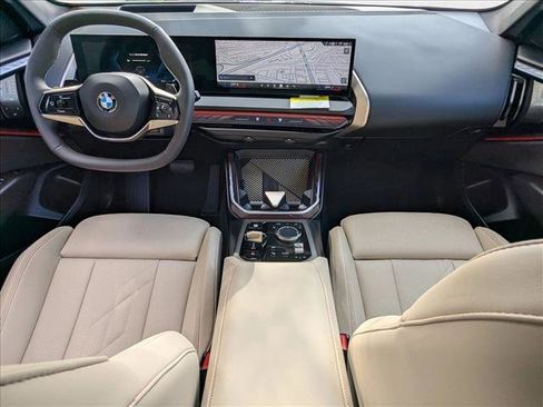 New 2025 BMW X3 xDrive30i w/ Premium Package image 15