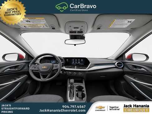 Used 2024 Chevrolet Trax LS w/ LS Convenience Package FWD image 14