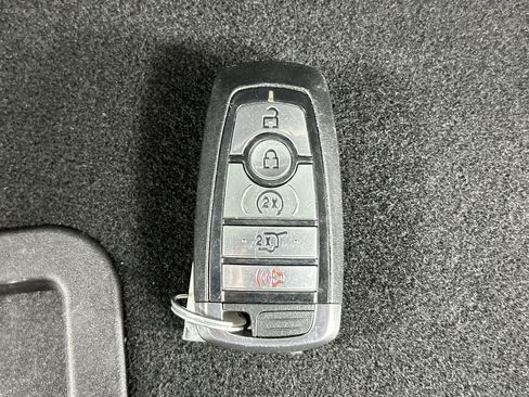 Used 2022 Ford Escape Titanium w/ Titanium Elite Package image 29