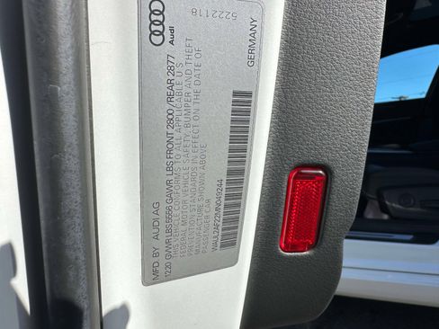 Used 2021 Audi A6 Premium Plus w/ Premium Plus Package image 38