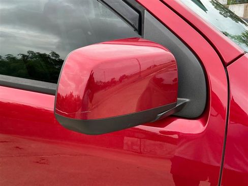 Used 2017 Chevrolet Colorado Z71 RWD image 15