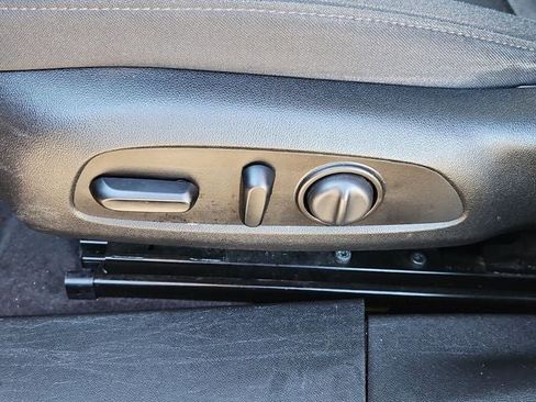 Used 2019 Chevrolet Malibu RS image 20