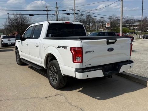 Used 2016 Ford F150 XLT w/ Equipment Group 302A Luxury image 9