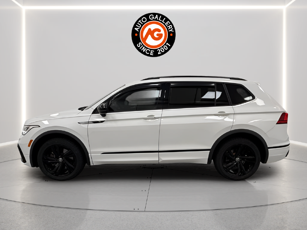 Used 2023 Volkswagen Tiguan SE R-Line FWD image 6