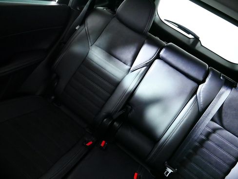 Used 2022 Mitsubishi Outlander SE AWD/4WD image 12