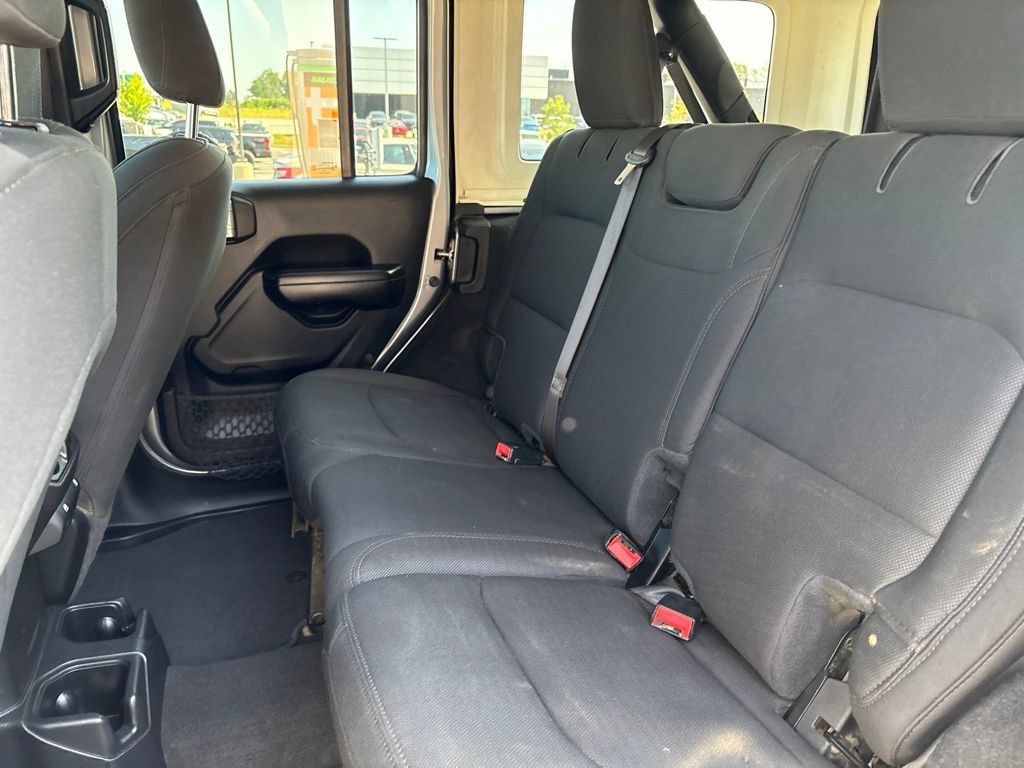Used 2020 Jeep Wrangler Unlimited Sport S AWD/4WD image 15