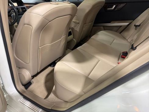 Used 2012 Mercedes-Benz GLK 350 2WD image 30