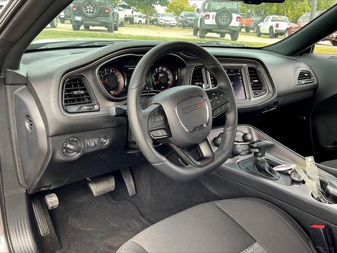 Used 2023 Dodge Challenger GT w/ Performance Handling Group image 13
