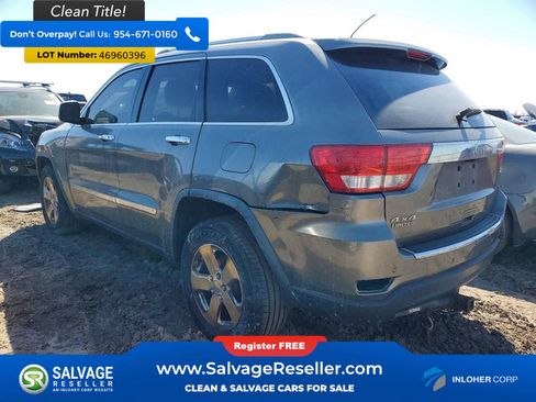 Used 2011 Jeep Grand Cherokee Limited image 2
