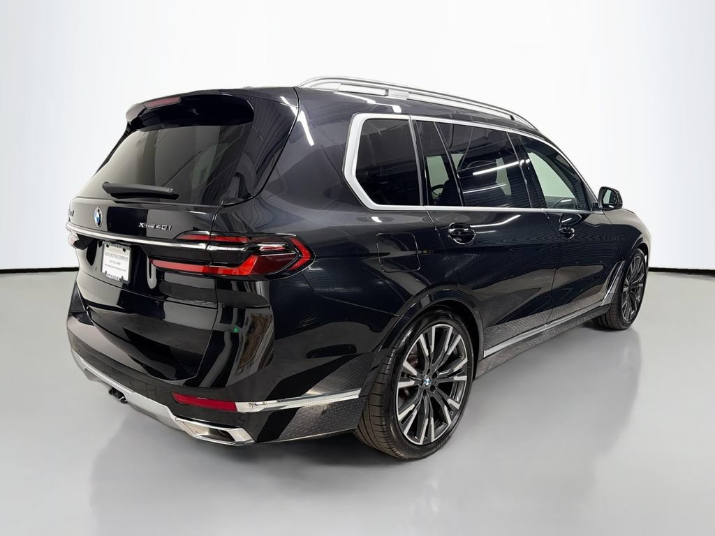 Used 2024 BMW X7 xDrive40i AWD/4WD image 9