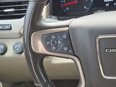 Used 2018 GMC Yukon XL Denali w/ Open Road Package AWD/4WD image 21