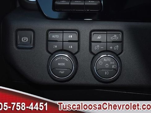 New 2026 Chevrolet Silverado 2500 High Country w/ High Country Premium Package AWD/4WD image 34