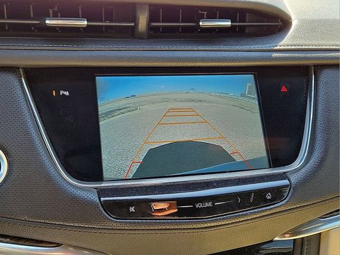 Used 2017 Cadillac XT5 w/ LPO, Wheel Lock Package image 28