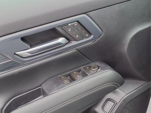 New 2026 GMC Terrain Elevation w/ Elevation Premium Package FWD image 12