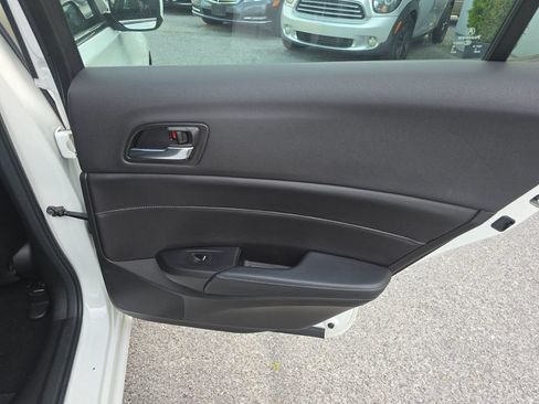 Used 2014 Acura ILX FWD image 15
