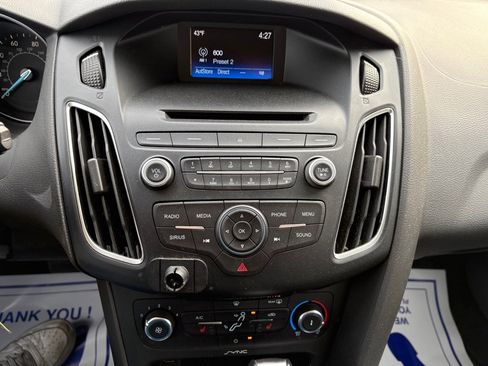 Used 2015 Ford Focus SE w/ Equipment Group 201A image 13